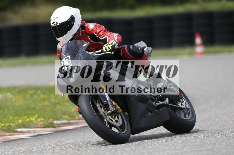 /37 28.07.2025 Dunlop Ride und Test Day ADR/Trackday Erfahren gelb Trackday schnell  rot/93